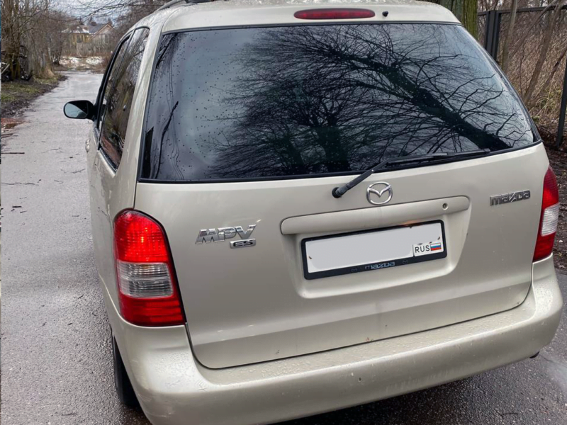 Mazda MPV — изображение 4