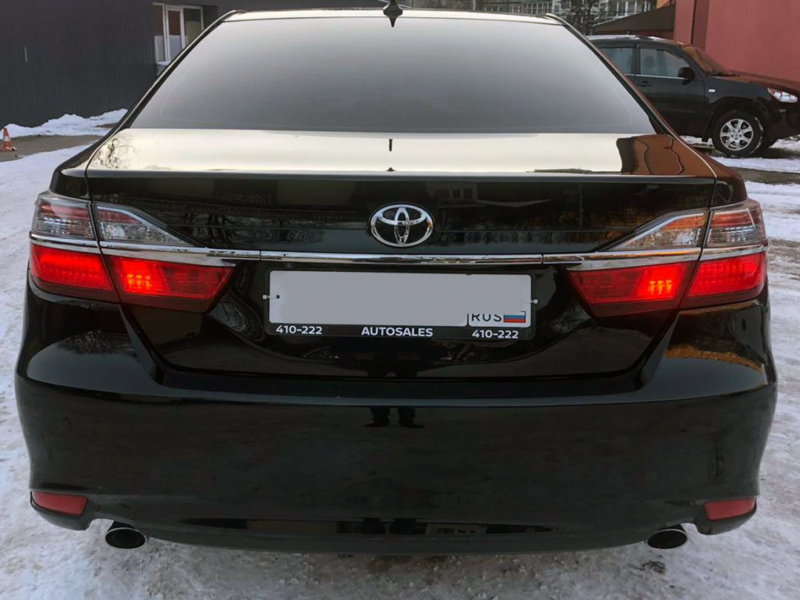 Toyota Camry — изображение 4